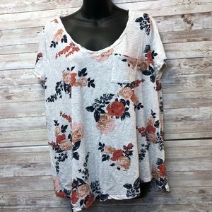 Torrid Floral Pattern White Short Sleeve T-shirt